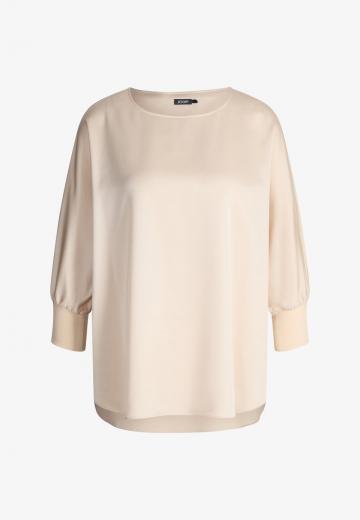 Атласная блузка