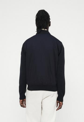 Куртка бомбер