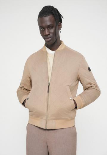 Куртка бомбер