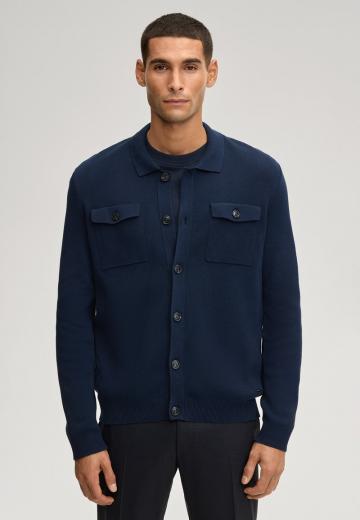 Вязаная кофта