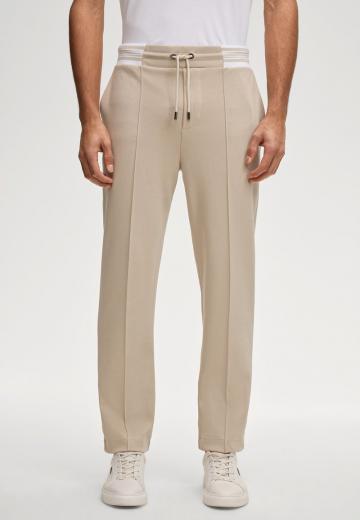 Спортивные штаны