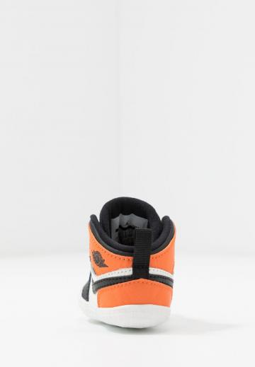 Детская обувь