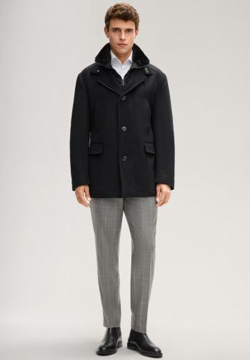 Короткое пальто