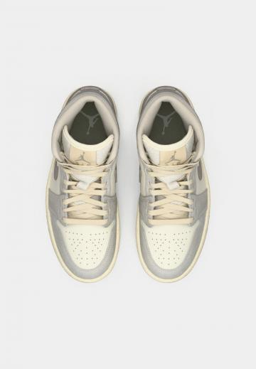 Высокие кеды