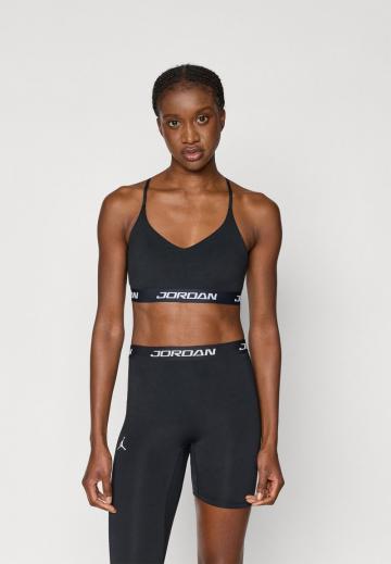 Спортивный бюстгальтер