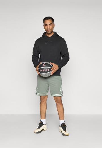 Спортивная кофта