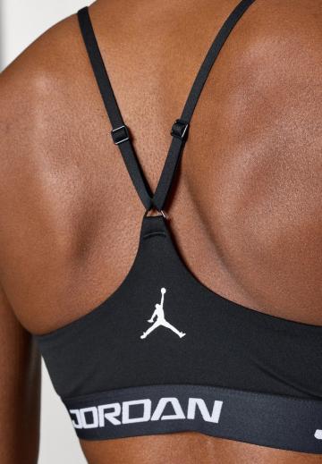 Спортивный бюстгальтер