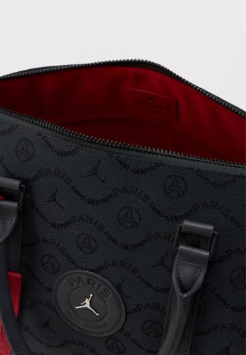 Спортивная сумка