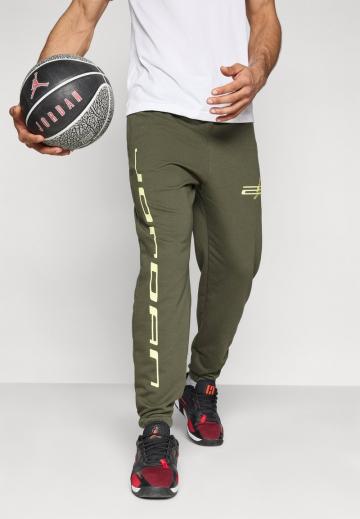 Спортивные штаны