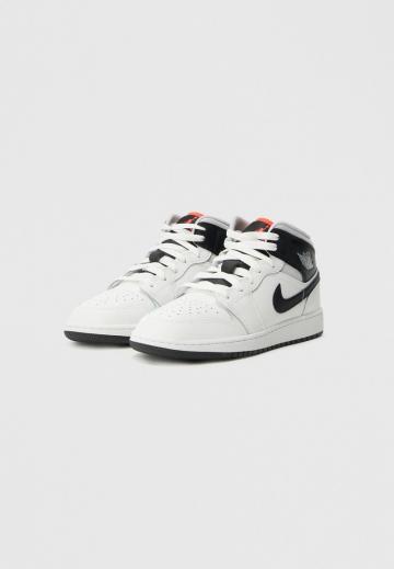 Высокие кеды