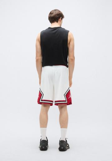 Спортивныве шорты