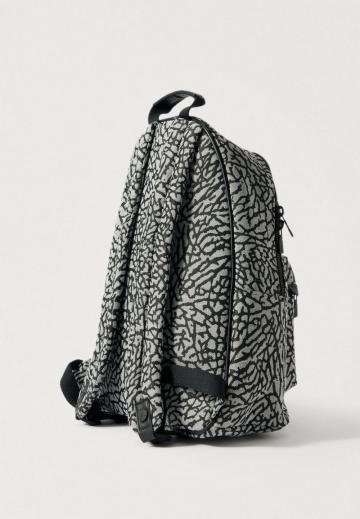 Спортивный рюкзак