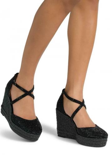 Туфли на высоком каблуке