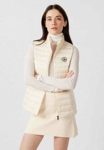 Пуховой жилет