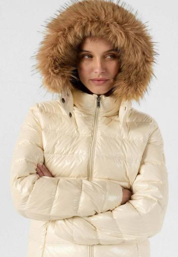 Пуховое пальто