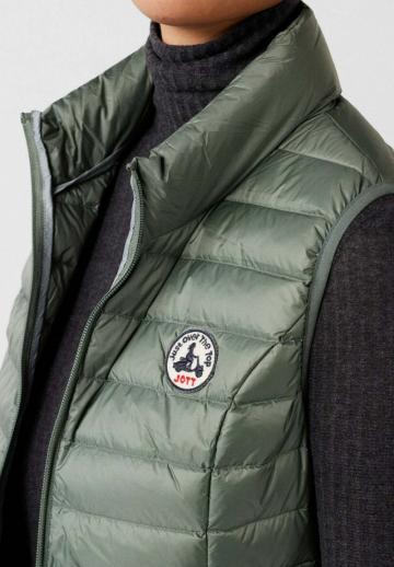 Стеганый жилет