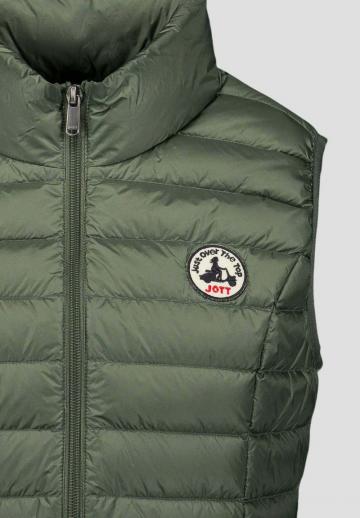 Стеганый жилет