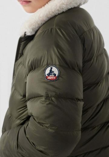 Зимняя куртка