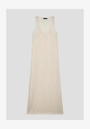 Вязаное платье