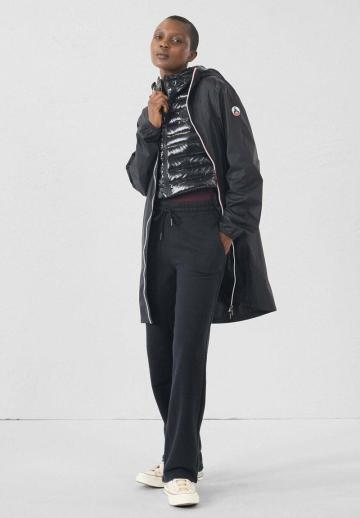 Куртка-дождевик