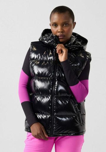 Пуховой жилет