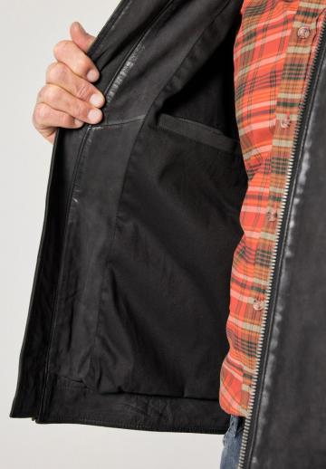 Кожаная куртка
