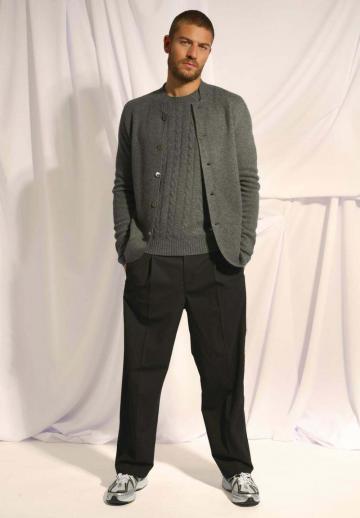 Вязаная кофта