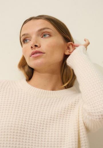 Вязаное платье