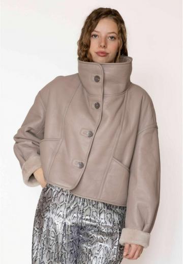 Кожаная куртка