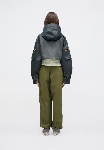 Короткая куртка