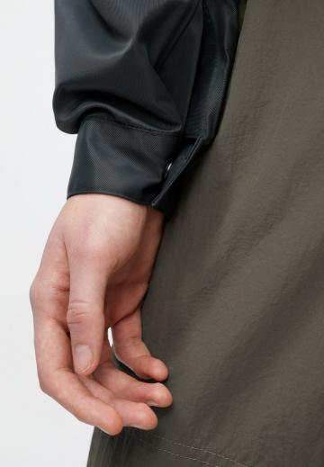 Короткая куртка