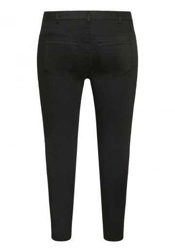 Короткие джинсы