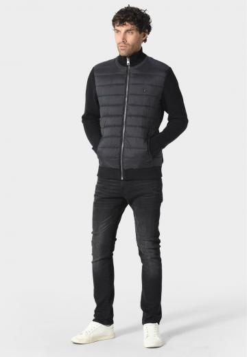 Вязаная кофта