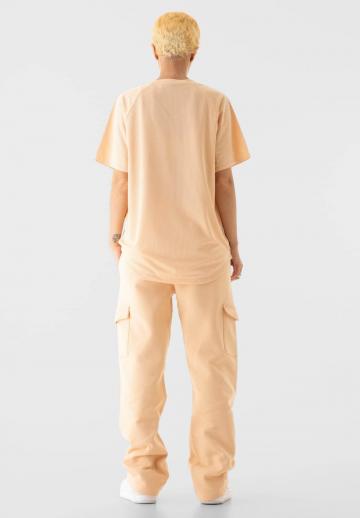 Брюки с накладными карманами