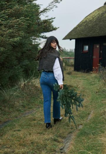 Узкие джинсы