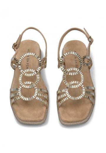 Римские сандалии