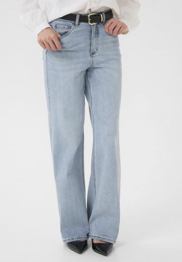 Клешеные джинсы