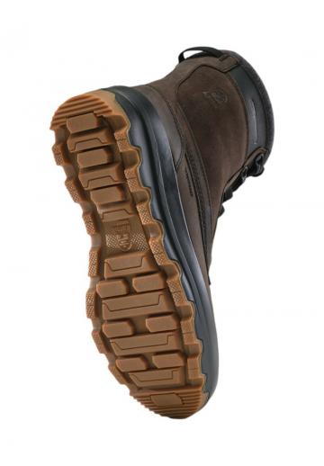 Походные ботинки