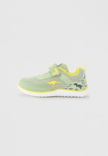 Детская обувь