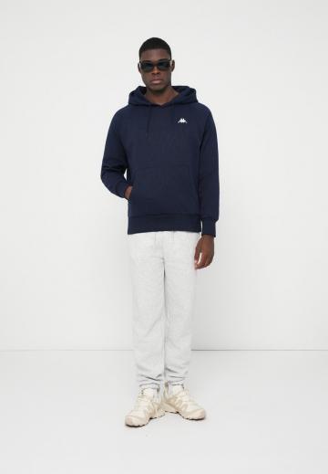 Спортивная кофта