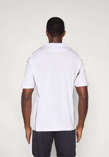 Спортивная форма