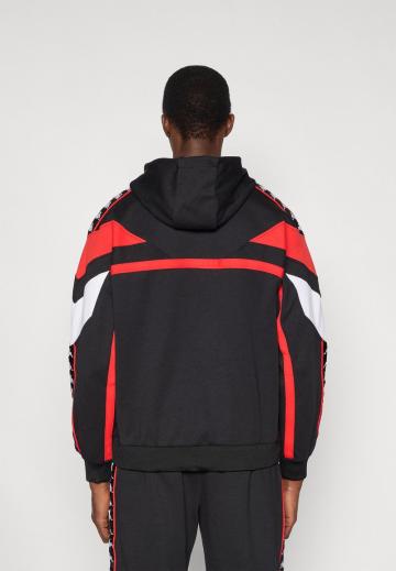 Спортивная кофта