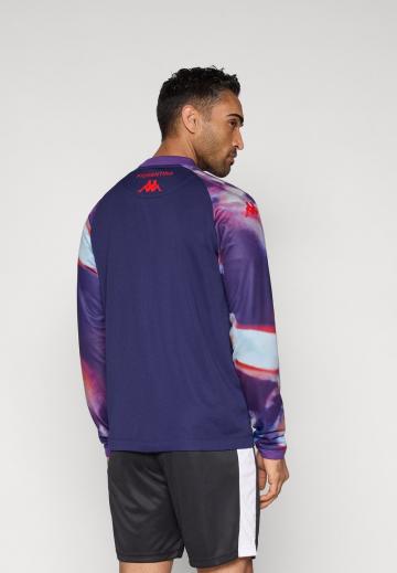 Спортивная кофта