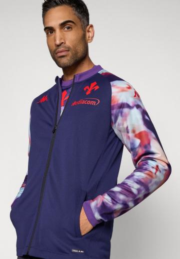 Спортивная кофта