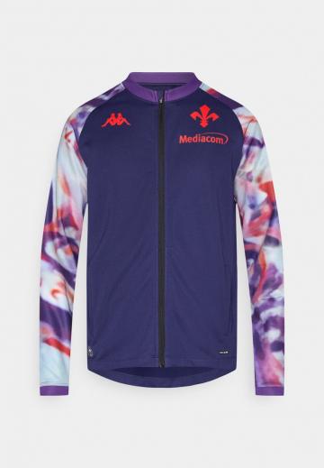 Спортивная кофта