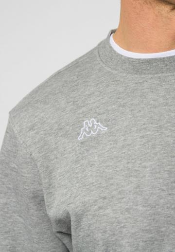 Спортивная кофта