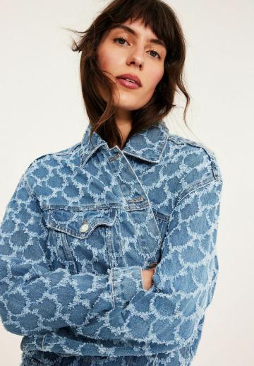 Джинсовая куртка