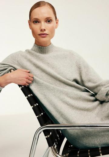 Вязаное платье