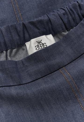 Джинсовая юбка