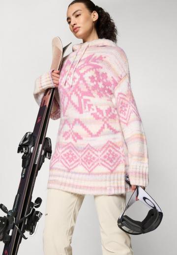 Пуловер с капюшоном